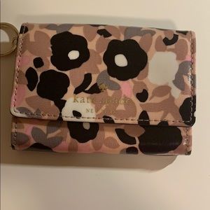 Floral Kate spade keychain wallet!